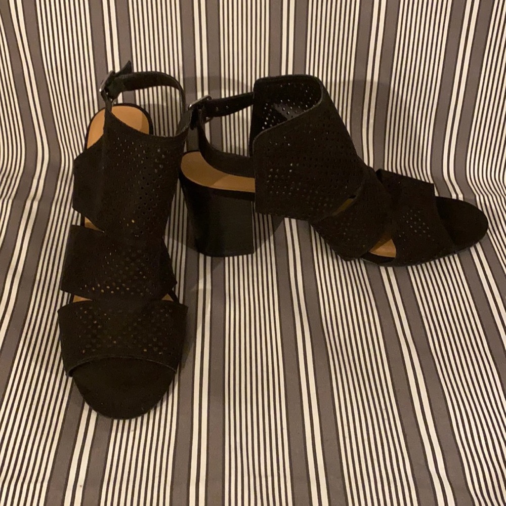 NWOT Metaphor Trinity style black chunky heel sandals size 9 - Picture 2 of 8